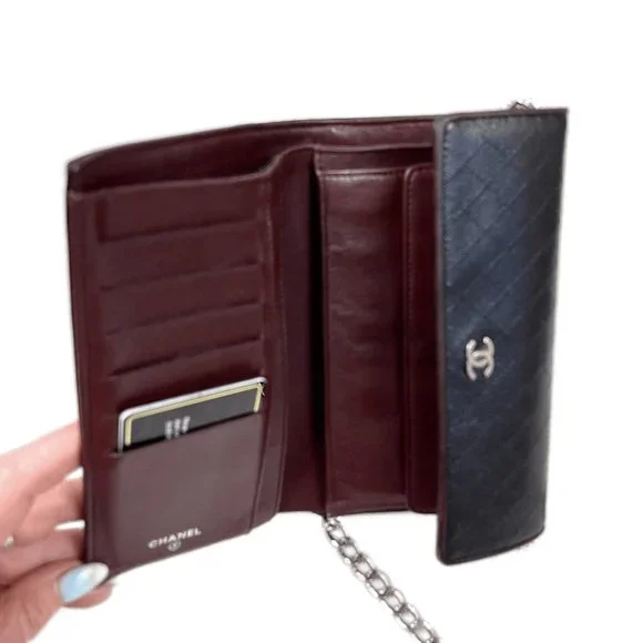 AUC Chanel Black Quilted Leather Diamond Stitched Continental Flap Wallet $2900